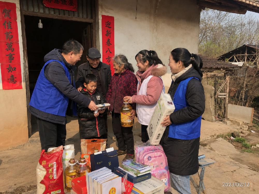 同德会开展新春关怀行动，为乡村儿童及困难家庭送去节日慰问和生活物资
